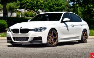BMW 328i Sedan on Vossen Wheels (CV3-R) 2019 года